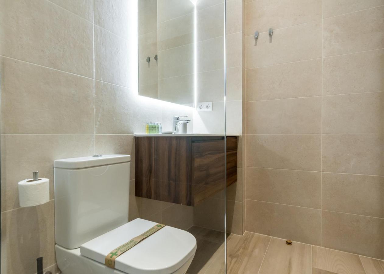 Modern And Bright- 2 Bd 2 Bth - Center Apartment Madrid Exterior photo